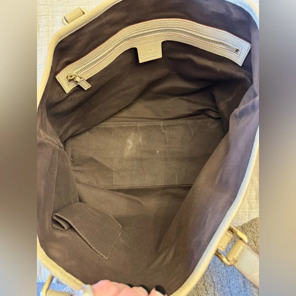 Gucci Signature Monogram Canvas Shoulder Tote- Fixer Bag (Heavy damage) - Picture 10 of 16